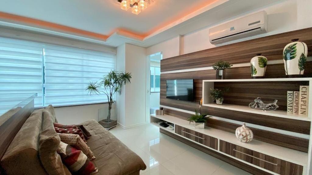 Solar Das Ilhas - Aconchegante Apartamento Na Linda Praia De 4 Ilhas บอมบินญัส ภายนอก รูปภาพ