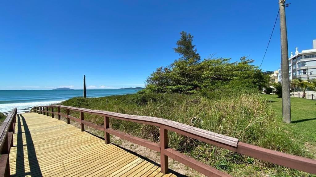 Solar Das Ilhas - Aconchegante Apartamento Na Linda Praia De 4 Ilhas บอมบินญัส ภายนอก รูปภาพ
