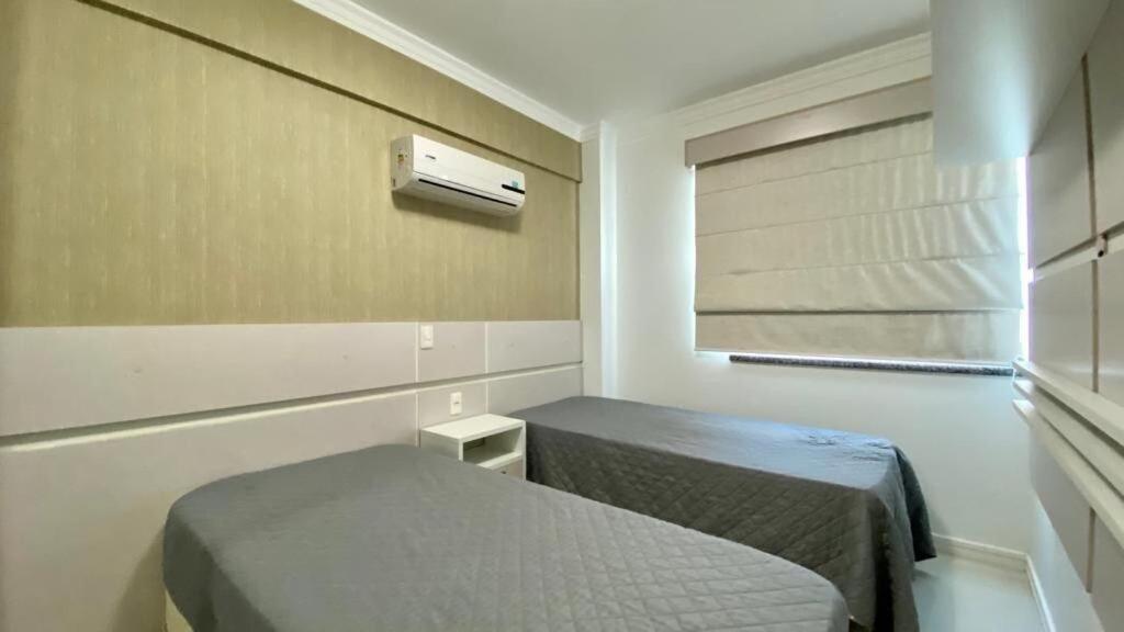 Solar Das Ilhas - Aconchegante Apartamento Na Linda Praia De 4 Ilhas บอมบินญัส ภายนอก รูปภาพ